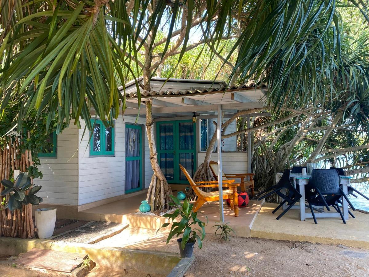 Ocean Beach House Matara Exterior foto
